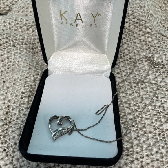 Kay jewelers heart diamond necklace - Picture 1 of 2